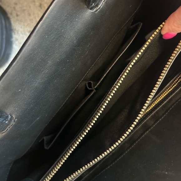 NOT FOR SALE CAN’T DELETE NWOT sold out Black Satchel - Picture 9 of 15